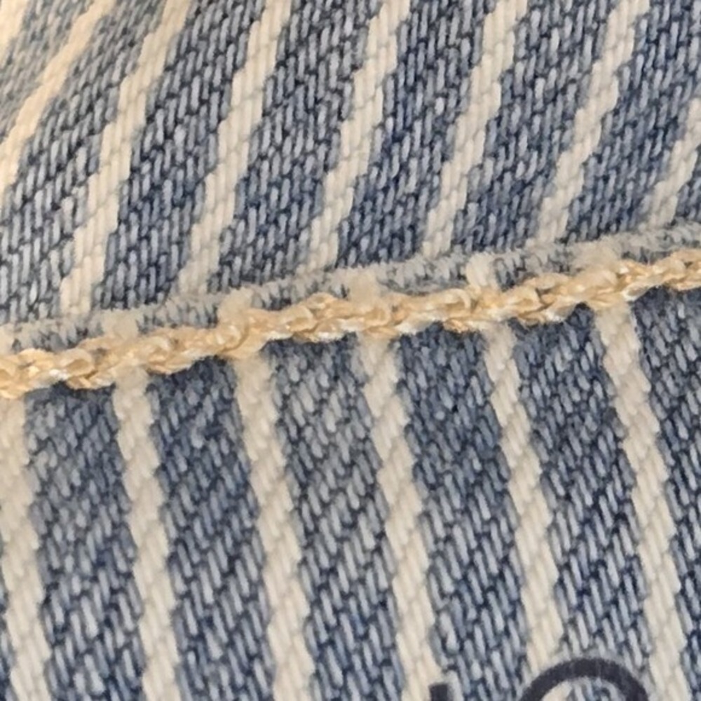 St Johns Bay Striped Cropped Jeans Size 10 Blue White Denim Casual Capri - Picture 10 of 12